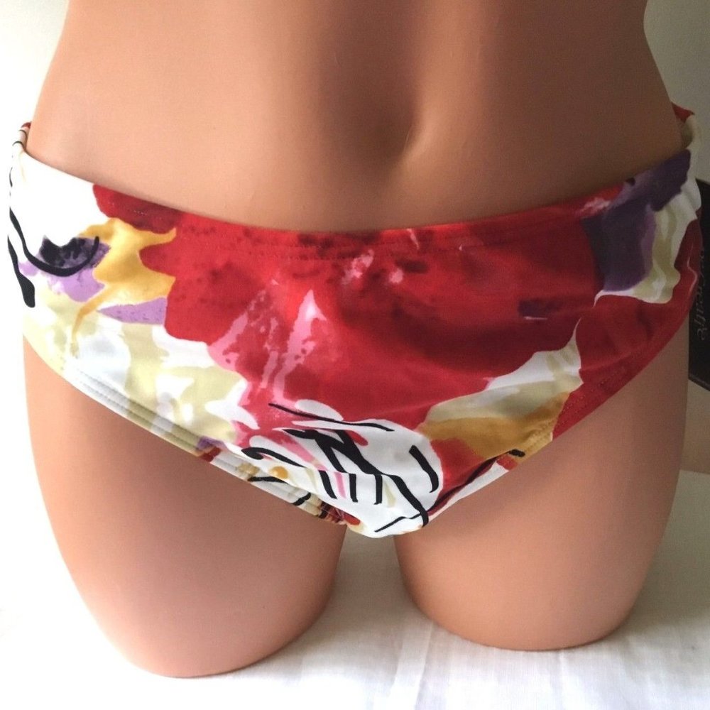New Be Creative Full Coverage Swim Bottom Hipster Red White Floral Size 12